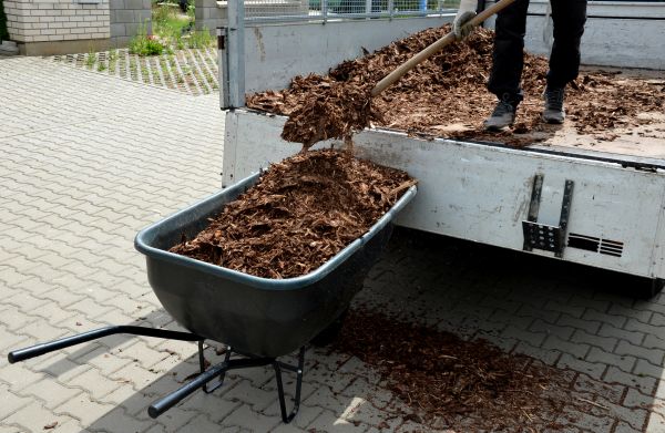 Bulk Mulch Delivery in Buford